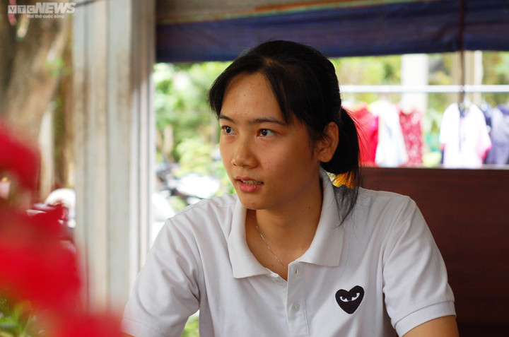 Cô gái sinh năm 2000 ở TP.HCM 2 lần viết đơn tình nguyện nhập ngũ - 1