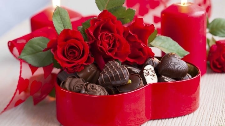 Valentine 14/2 tặng gì cho người yêu? - 1