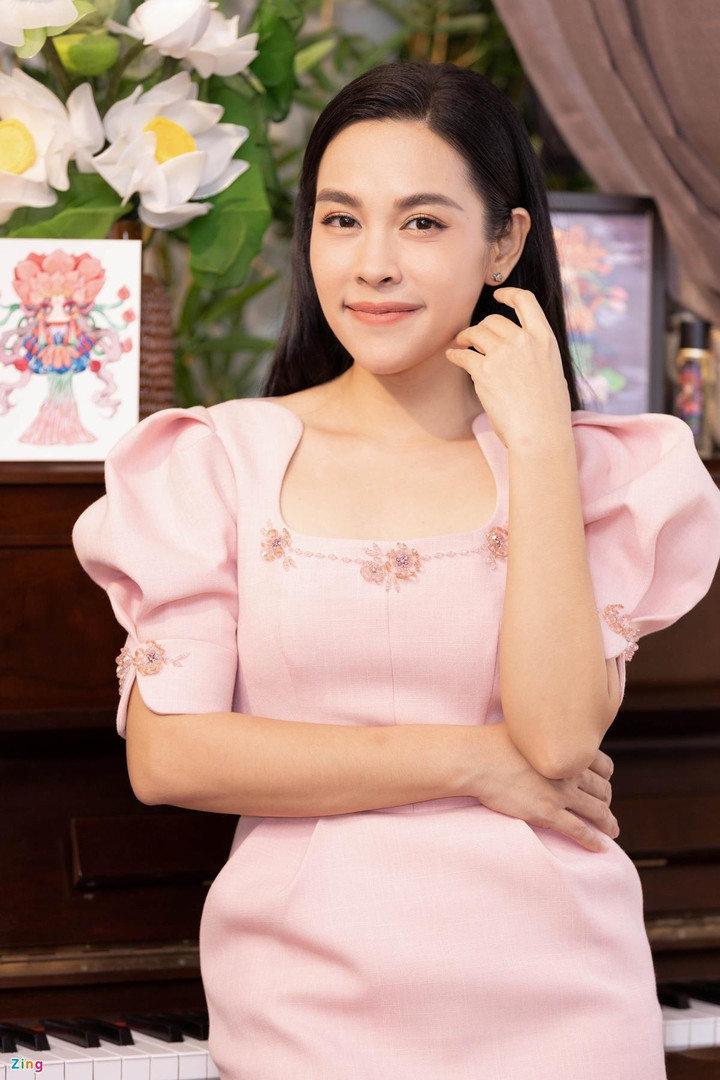 O Sen tranh cãi ảnh 2 Khủng hoảng của O Sen Ngọc Mai - 1