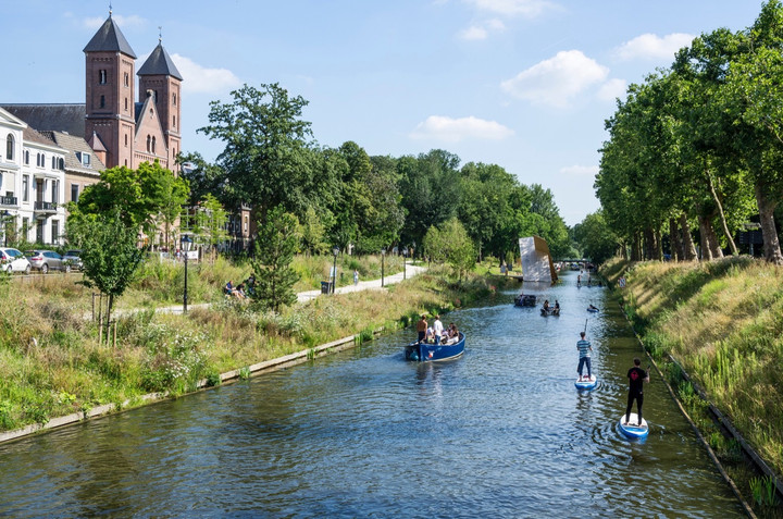 Sự thật bức ảnh thành phố 'cải tạo ngược’ từ bê tông thành kênh đào gây sốt mạng - 5