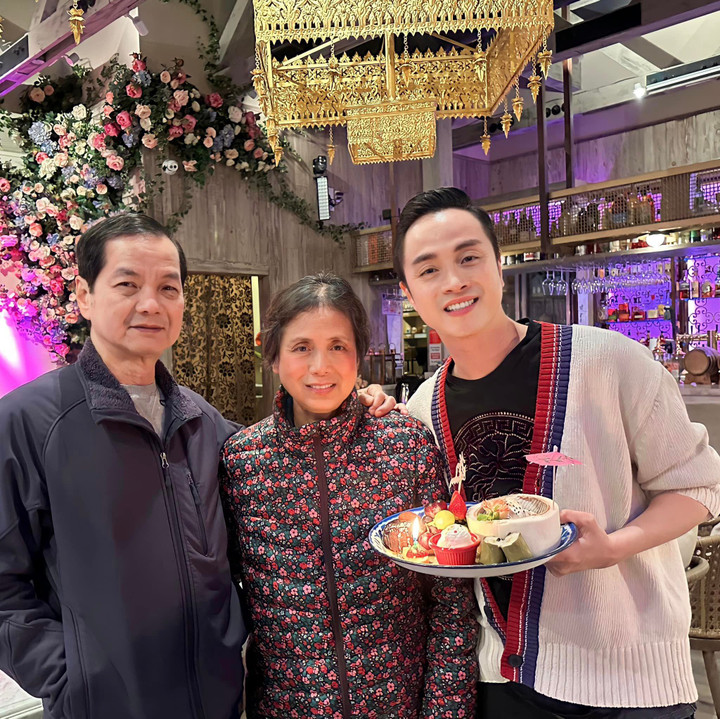 Sao Việt 10/2: 'Cô Xuyến' gợi cảm tuổi 47, Thanh Lam tình tứ bên hôn phu - 8