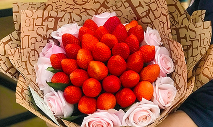 Những bó hoa Valentine siêu độc lạ: Không chỉ ăn được mà còn tiêu được - 8