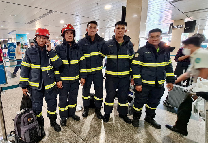 Bộ Công an cử 24 chiến sĩ, nhân viên y tế sang Thổ Nhĩ Kỳ cứu hộ, cứu nạn - 3