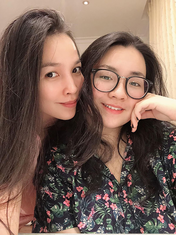 Gu thời trang 'hồi teen' của Hiền Thục tuổi 42 - 7