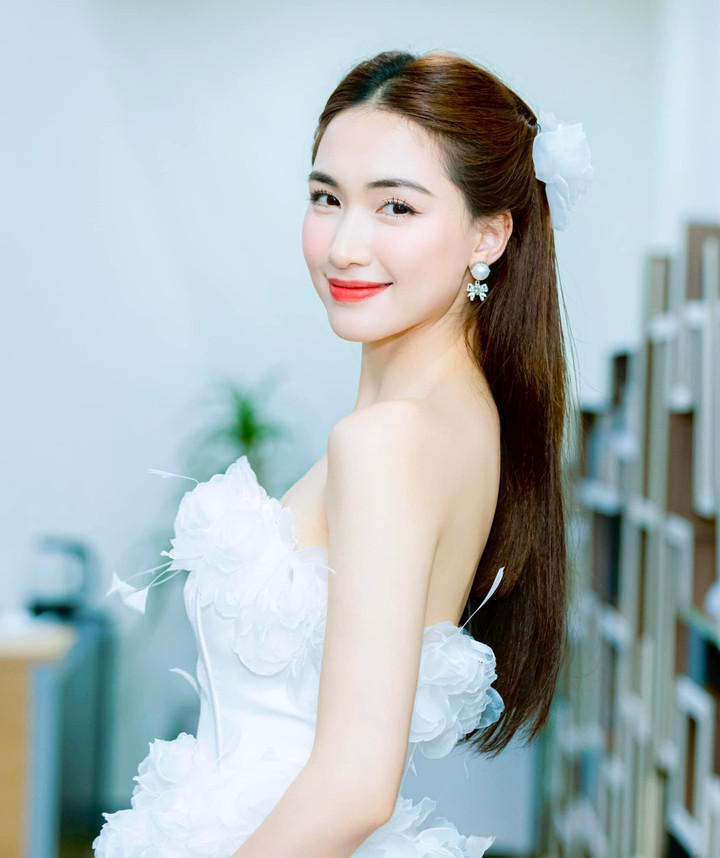 Trước Ngọc Mai, nhiều quán quân show âm nhạc khổ vì scandal khi mới nổi tiếng - 3