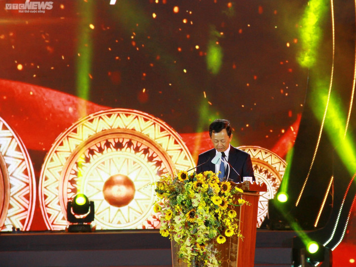 Thường trực Ban Bí thư Võ Văn Thưởng: Phải gìn giữ 'chiếc áo màu xanh' đại ngàn - 2