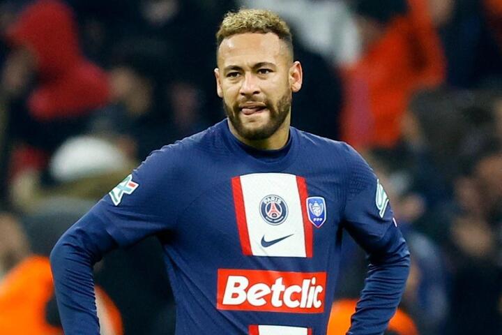 HLV PSG ám chỉ Neymar mắc sai lầm 'ngu ngốc' - 1