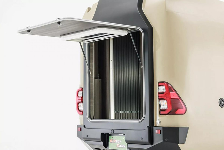 Khám phá Toyota Hilux GR Sport phiên bản nhà di động - 27