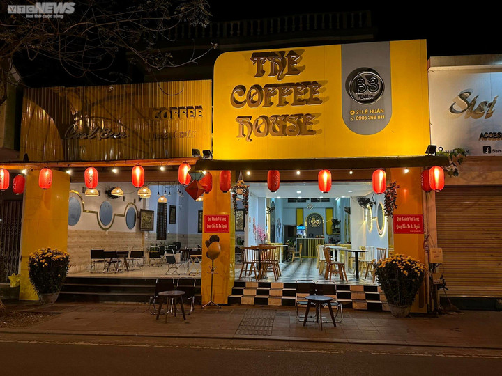 Chợ đêm ở Quảng Trị 'chết yểu', phố đi bộ Hoàng thành Huế đìu hiu - 12