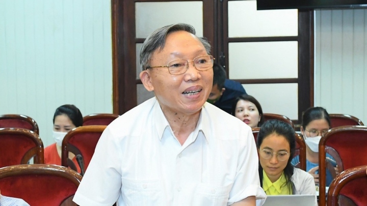 Băn khoăn việc đánh giá cán bộ từ sự gương mẫu của người thân - 2