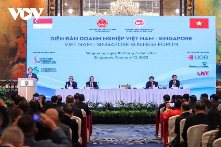 Các nhà đầu tư Singapore đánh giá 'Việt Nam là ngôi sao đang lên trong khu vực' - 1