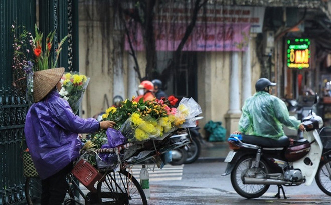 Dự báo thời tiết hôm nay ngày 10/2: Miền Bắc mưa phùn, miền Nam đêm mưa rào - 1