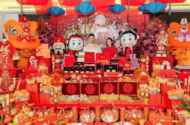 Con gái tỷ phú cũng gặp cảnh 'chia tay đòi quà' khi ly hôn - 2