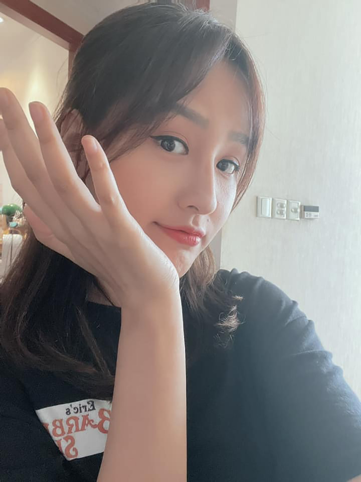 Sao Việt 14/2: NSND Công Lý đi quay talkshow, Mai Phương Thuý úp mở nhớ ai đó - 2