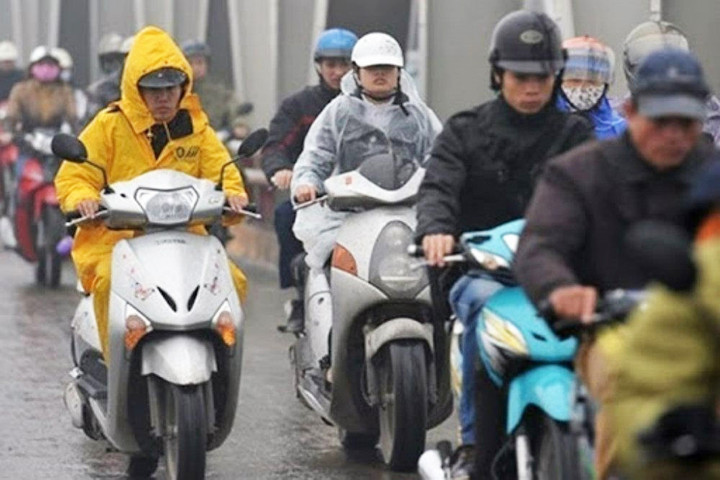 Miền Bắc chuyển mưa rét từ đêm nay, nhiệt độ có nơi dưới 12 độ C - 1