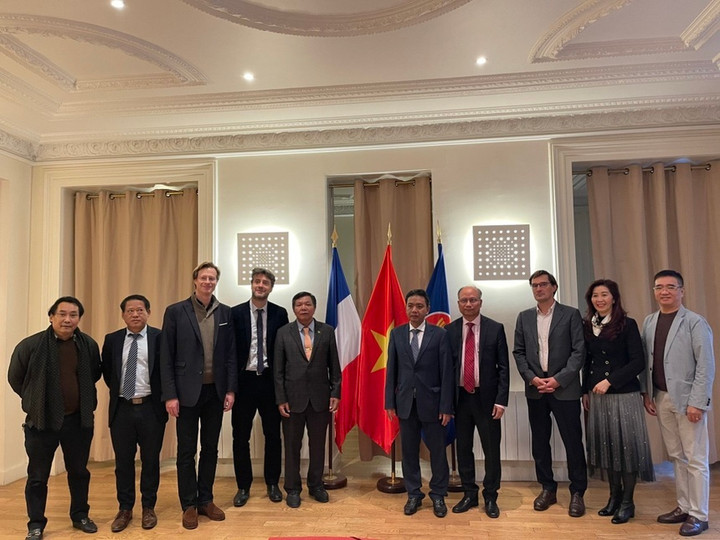 Đại gia Bắc Ninh chi 6 triệu euro mua ấn vàng quý nhất của vương triều Nguyễn - 2