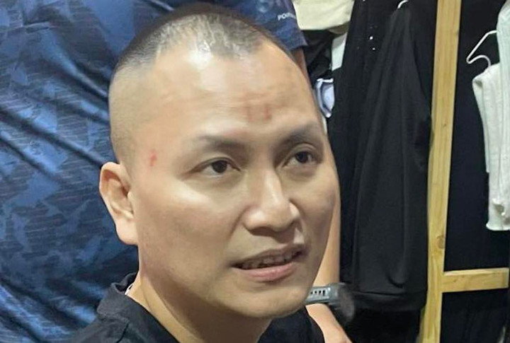 Kẻ mang 2 án truy nã Thao 'điên' sa lưới sau bức ảnh của vợ trên mạng xã hội - 1