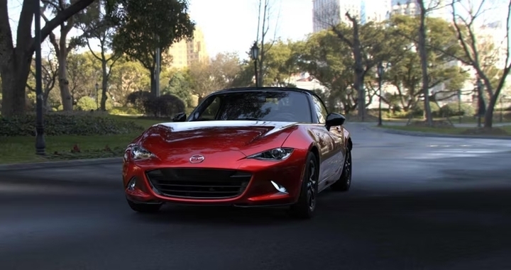 6 mẫu xe thể thao giá rẻ năm 2023 - 3