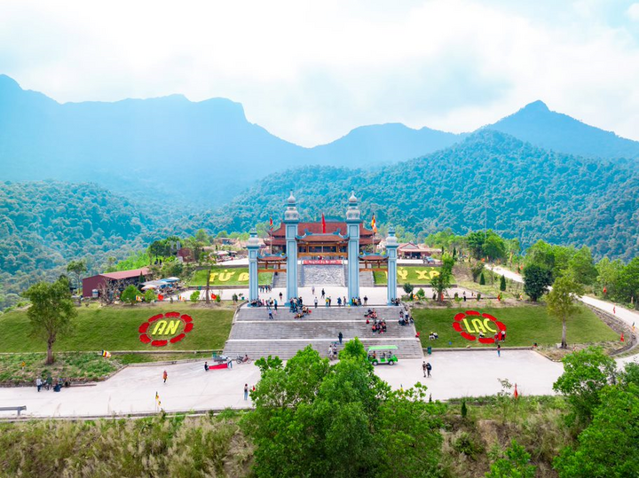 Chiêm ngưỡng vẻ đẹp của khu du lịch Tây Yên Tử - 3