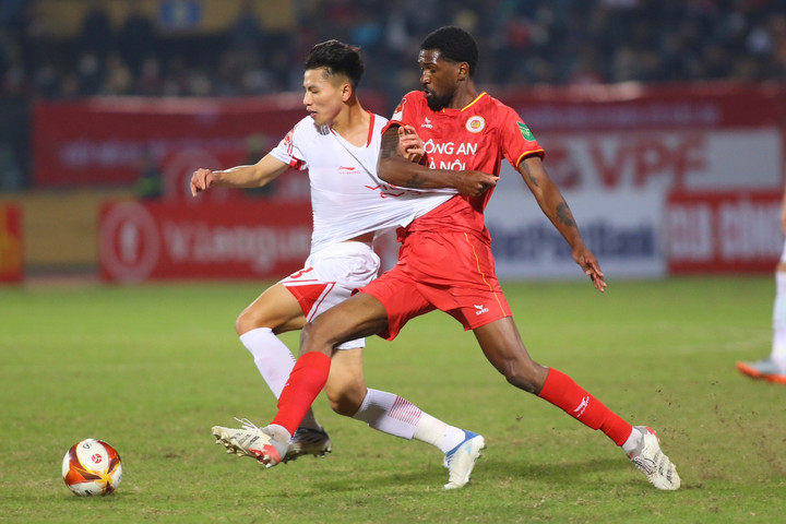 Trực tiếp bóng đá CLB Công an Hà Nội 1-2 Viettel FC: Tiến Dũng phản lưới nhà - 2