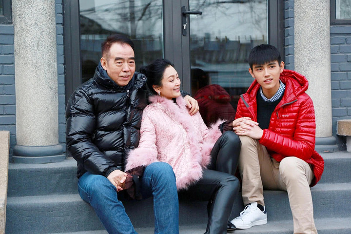 Người mẹ mỹ nhân quyền lực của Trần Phi Vũ và vết nhơ ‘tiểu tam giật chồng’ - 8