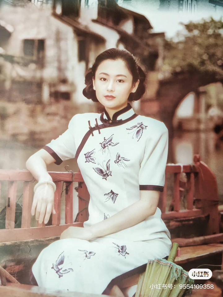 Người mẹ mỹ nhân quyền lực của Trần Phi Vũ và vết nhơ ‘tiểu tam giật chồng’ - 3