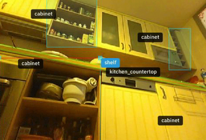 Lộ ảnh nhạy cảm vì sử dụng robot hút bụi thông minh - 3