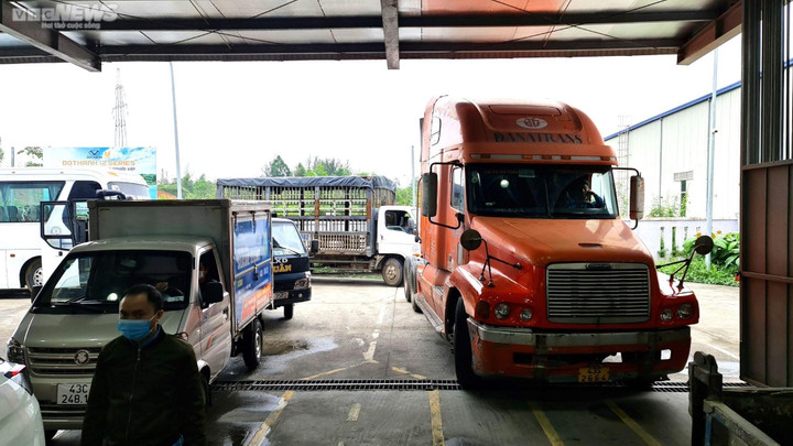 Vì sao Đà Nẵng tạm dừng tiếp nhận, thẩm định hồ sơ xe cơ giới cải tạo? - 1