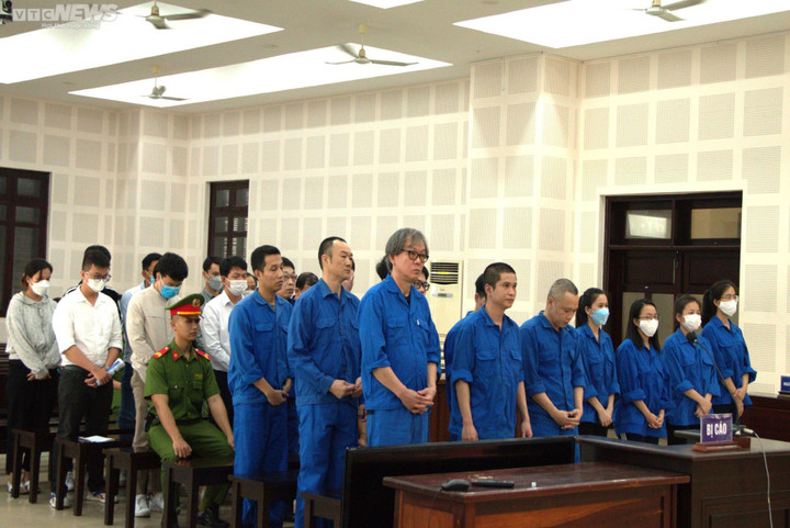 Hơn 160 năm tù cho nhóm tổ chức cho người nước ngoài nhập cảnh trái phép - 2