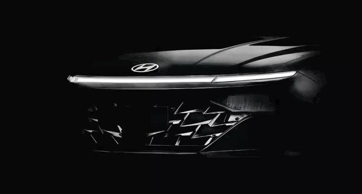 Hé lộ hình ảnh và thông số của Hyundai Accent 2023 mới - 1
