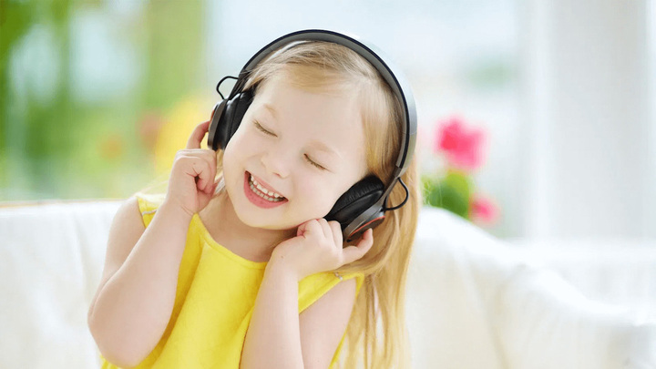 Học tiếng Anh qua bài hát cực dễ cho các bé - 1