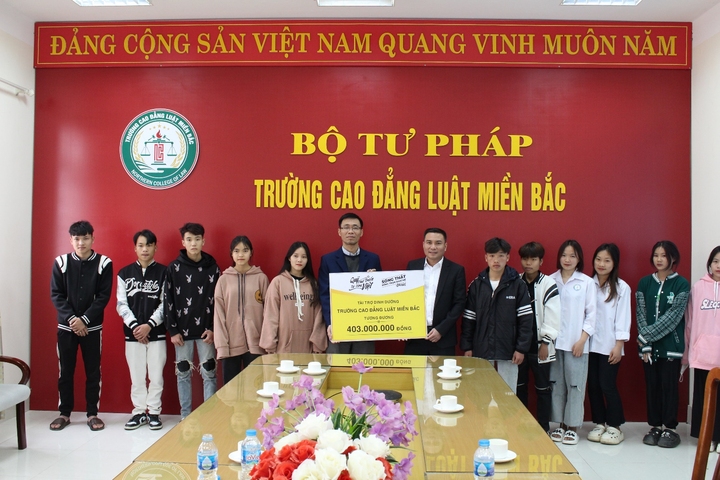 Quỹ Phát triển Tài năng Việt của Ông Bầu hỗ trợ dinh dưỡng cho học sinh vùng cao - 1