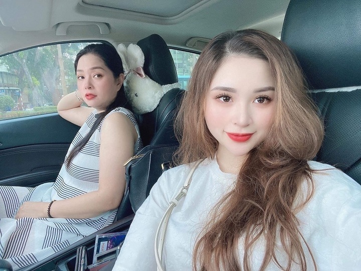 Mang tiếng đanh đá suốt nhiều năm, ngoài đời diễn viên Thanh Tú là người ra sao? - 4