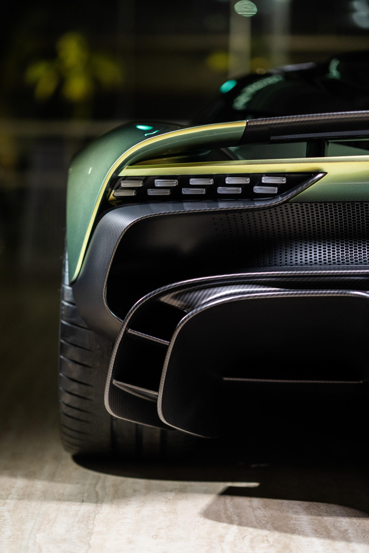 Siêu xe Aston Martin Valhalla ảnh 4 Siêu xe Aston Martin Valhalla đặt chân tới Đông Nam Á - 4