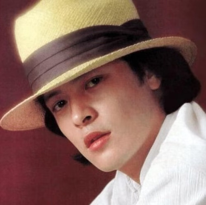 'Hoàng tử nhạc Pop' xứ Trung vừa lộ chuyện giả chết thực chất đang sống thế nào? - 2