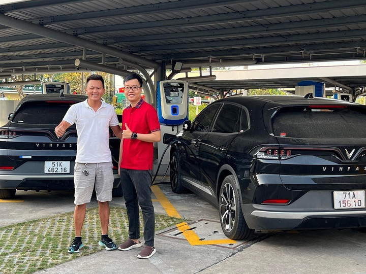 Thi nhau xuyên Việt nhằm thử thách ô tô điện VinFast VF 8 - 4