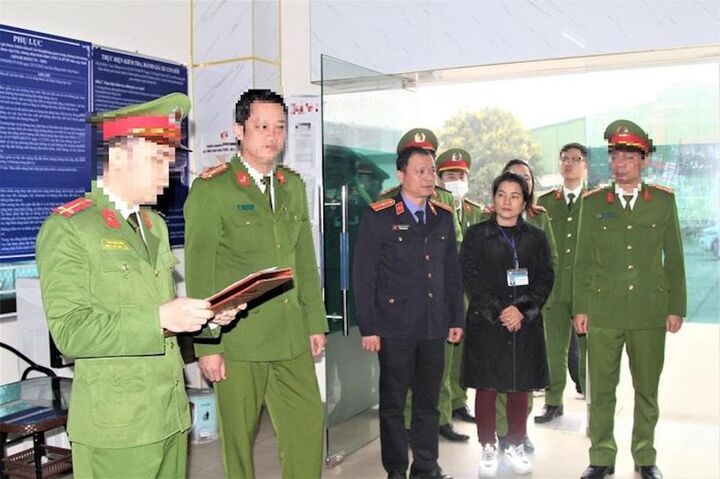 Bắt phó giám đốc và hai kiểm định viên trung tâm đăng kiểm ở Nghệ An - 1