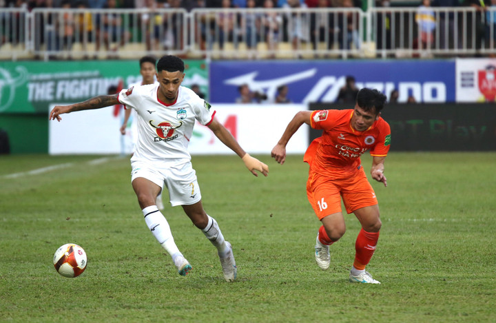 Trực tiếp bóng đá HAGL 1-1 CLB Công an Hà Nội: Siêu phẩm ở sân Pleiku - 2