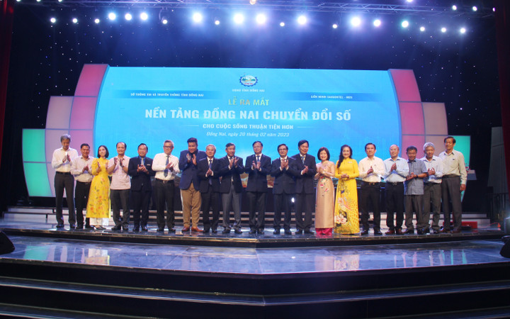 Phát triển ứng dụng 'Đồng Nai CĐS' mang lại tiện ích cho người dân - 1