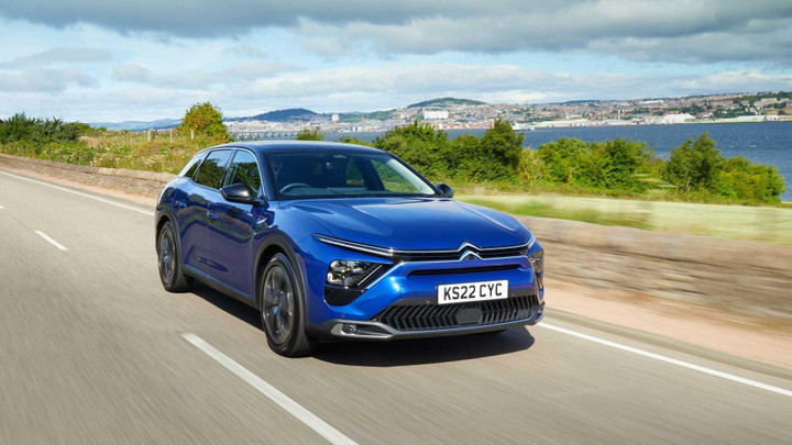 Những ôtô dành cho phái nữ tốt nhất thế giới - 2