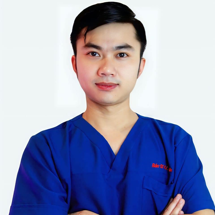 Bác sĩ Nguyễn Xuân Tuấn và những kỷ niệm vui buồn cùng với người bệnh - 1