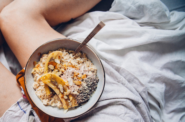 Ăn 1 quả chuối trước khi đi ngủ, cơ thể nhận 3 lợi ích bất ngờ - 2