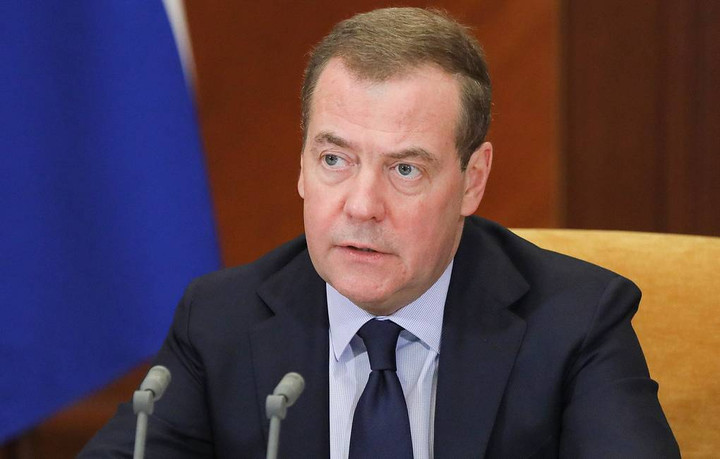 Ông Medvedev: Nga sẵn sàng tự vệ bằng mọi loại vũ khí, kể cả hạt nhân - 1
