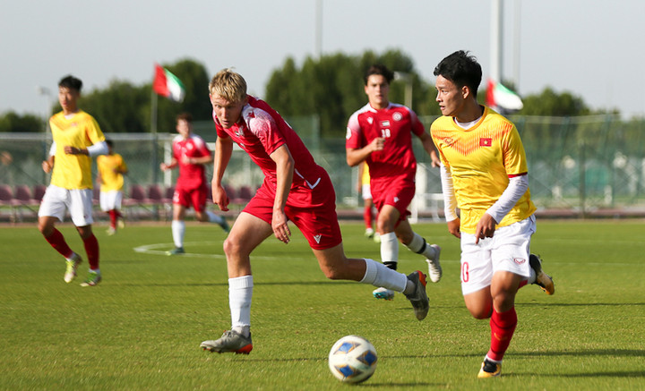 U20 Việt Nam thua sát nút U20 Dubai City FC - 1