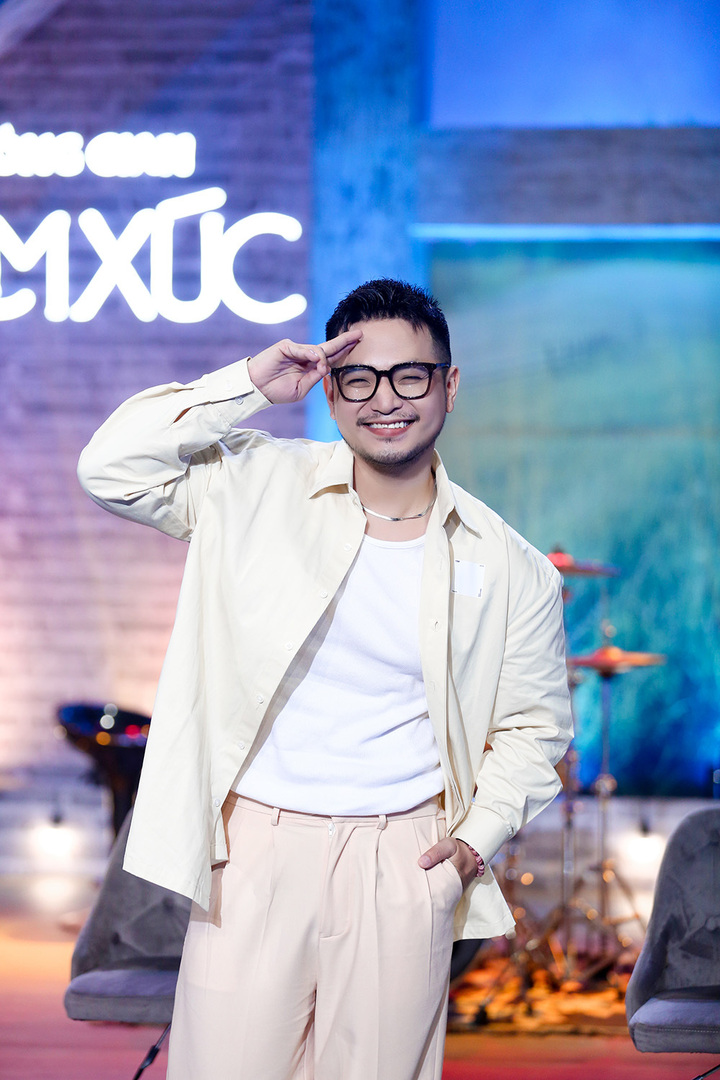 Phạm Hồng Phước: 'Tôi thường xuyên cảm thấy cô đơn' - 1