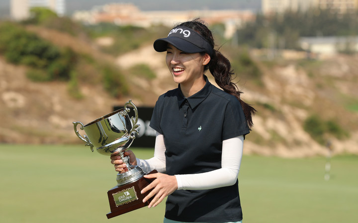 Lê Khánh Hưng, Lina Kim vô địch giải golf Lexus Challenge 2023 - 1