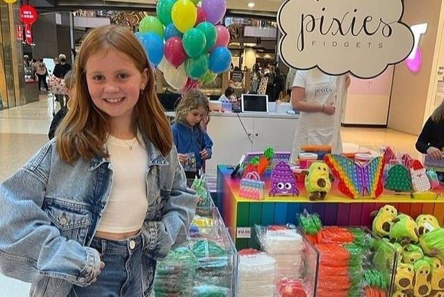 'Nghỉ hưu' ở tuổi 11 sau khi kiếm hàng trăm nghìn USD/tháng - 1