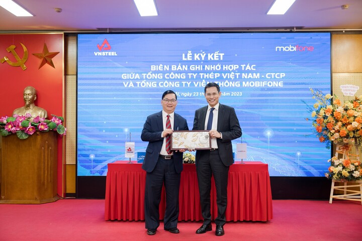 MobiFone và VNSTEEL ký kết thỏa thuận hợp tác chuyển đổi số toàn diện - 2