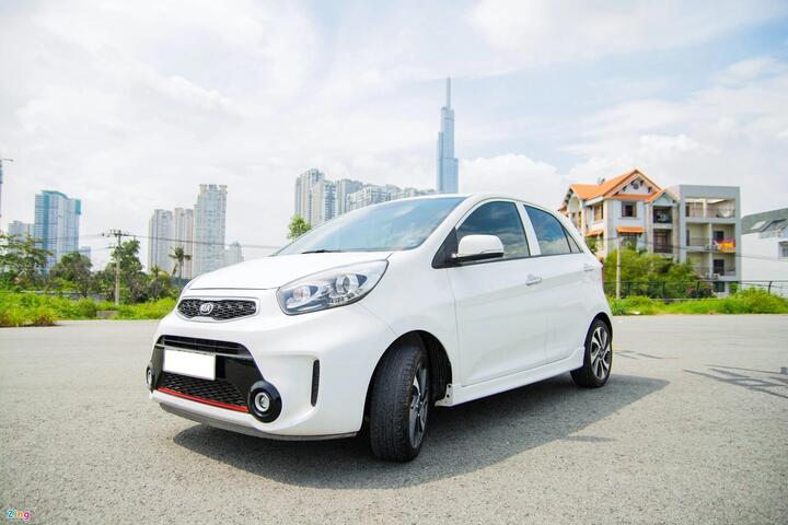 Những mẫu xe cũ đang tăng giá bán tại Việt Nam - 5