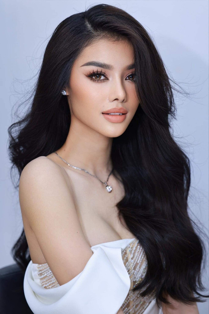 Gương mặt ngày càng lạ lẫm của Á hậu Kiều Loan - 9